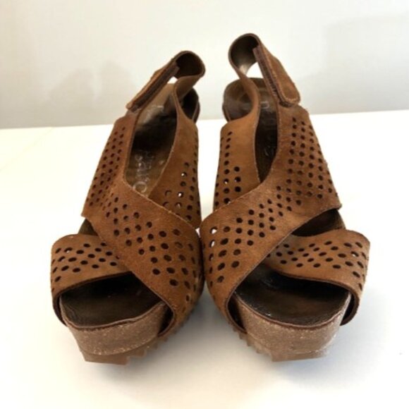 Pedro Garcia Tobacco Suede Cross Strap Platform Sandal | 4.25” Heel | Size 8.5 - Picture 8 of 15